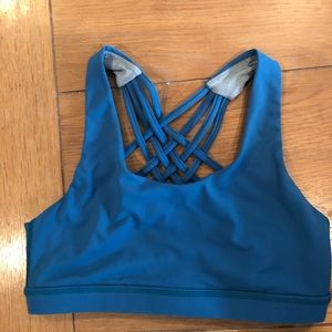 Sports bra